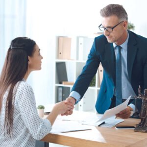 Consulta legal presencial (30 min)